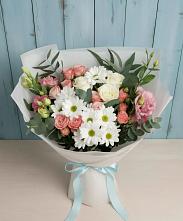 Букет цветов из:  Розы, Лизиантусы и Хризантемы в Волчанске