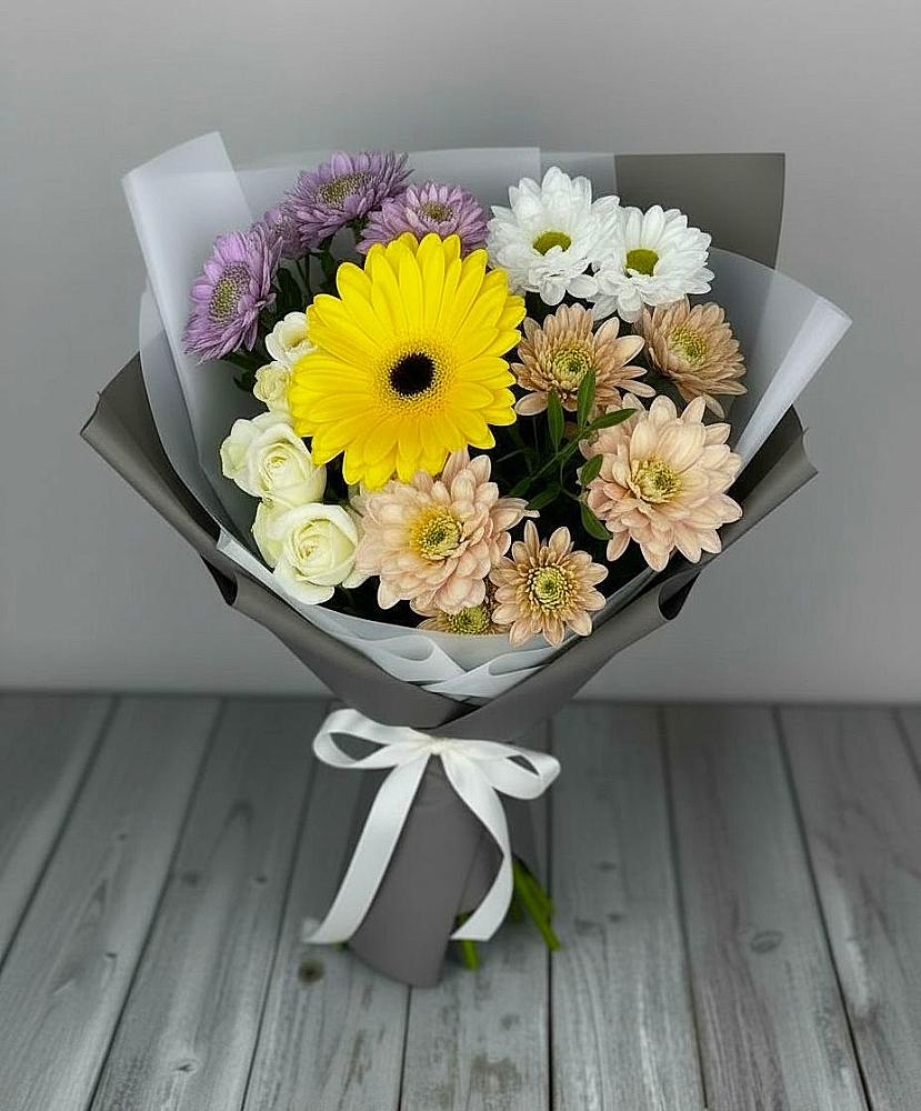 Букет цветов из: Розы, Герберы и Хризантемы в Волчанске