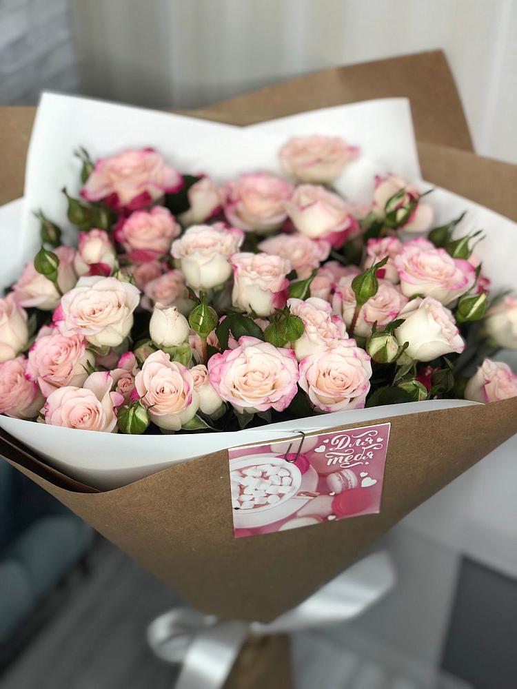 Букет цветов из: Розы в Волчанске