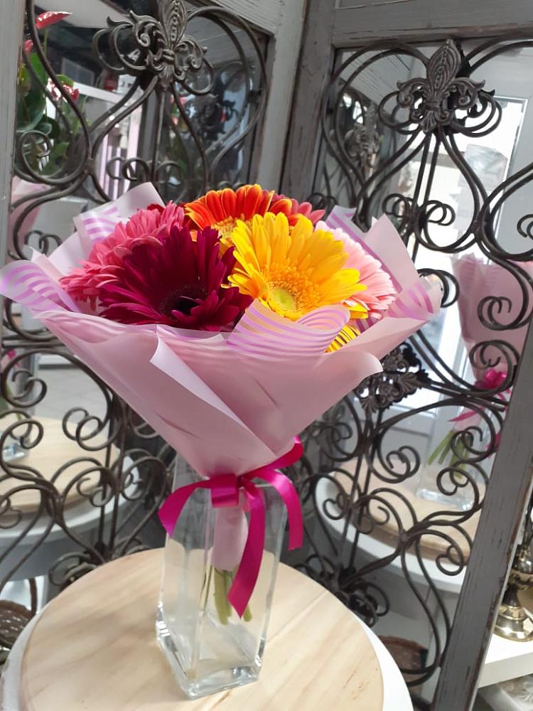 Букет цветов из: Герберы в Волчанске