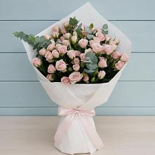 Букет цветов из:  Розы в Волчанске
